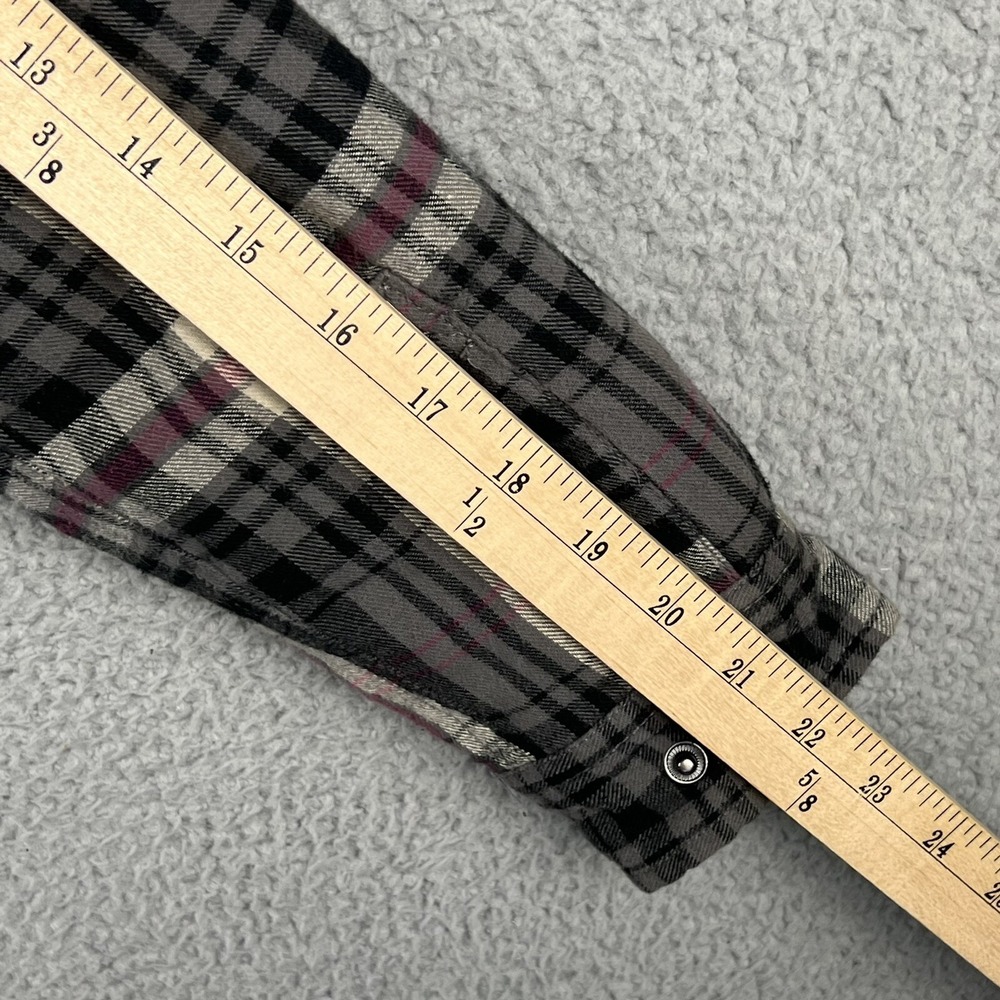 Wolverine Womens M Sherpa Lined Flannel Shirt Jacket Shacket Snap Up Grey Plaid - Picture 12 of 12